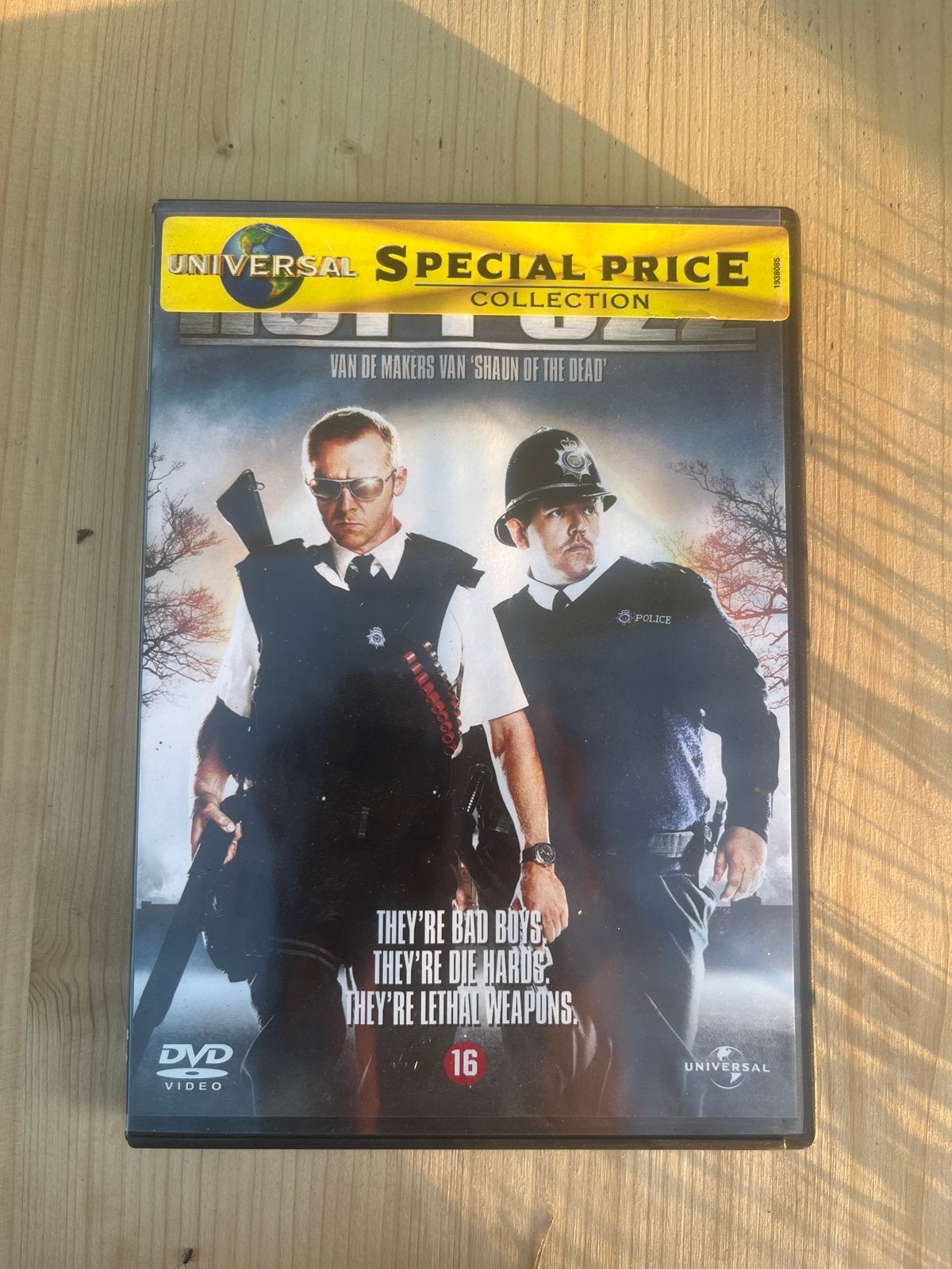 Hot Fuzz DVD - Zo goed als nieuw, snelle verkoop!, Vanaf 16 jaar, Ophalen of Verzenden, Zo goed als nieuw, Actiethriller