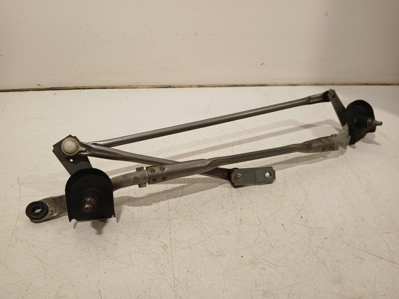 Ruitenwisser mechaniek voor Suzuki Swift, Onderdelen@venauto.nl, Van der Ven Autorecycling B.V., Gebruikt, Ettenseweg 76, 4706 PB Roosendaal, The Netherlands
