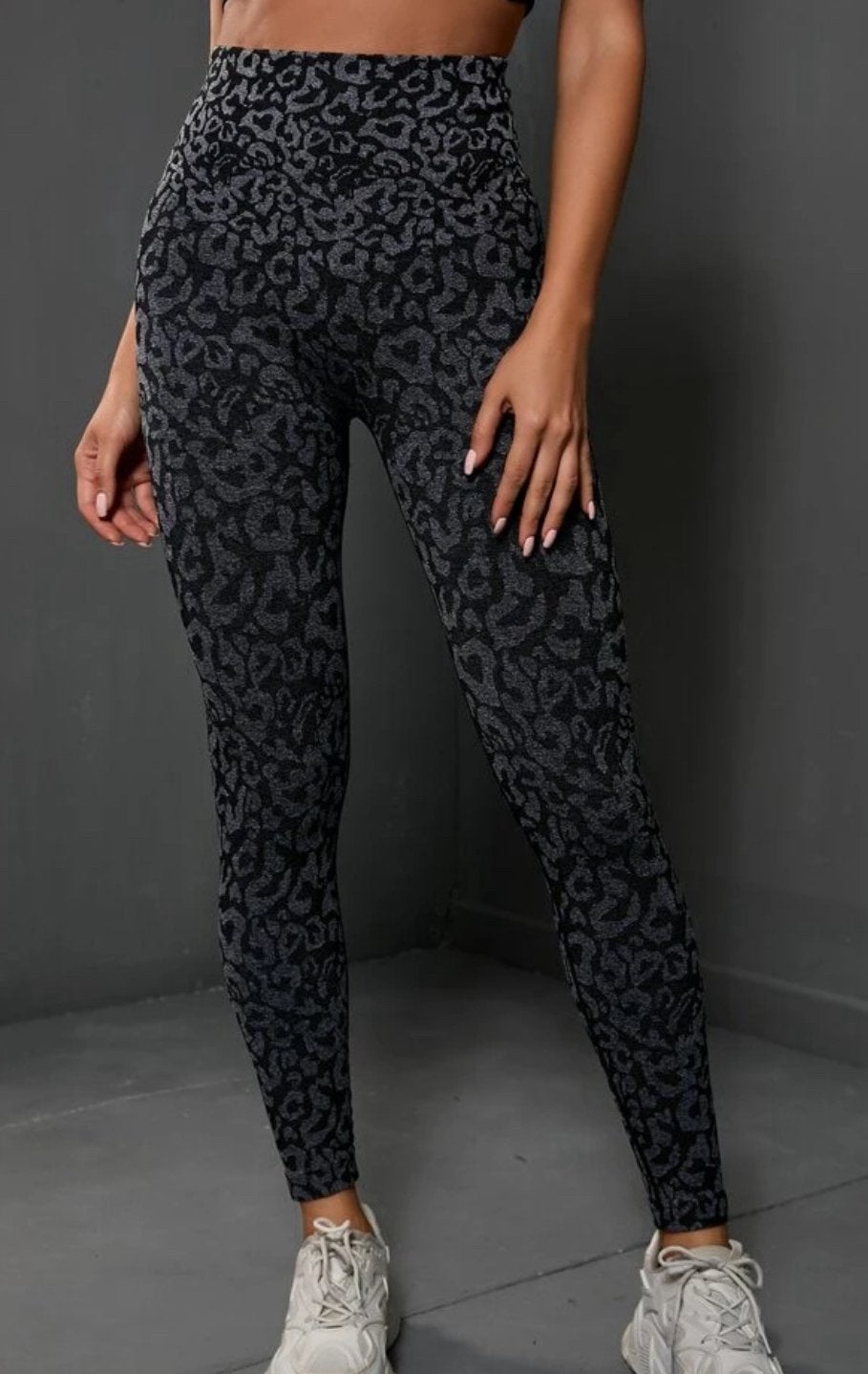 Shein Sport legging zwart-grijs leopard mt. M, Kleding | Dames, Maat 38/40 (M), Zwart, Ophalen of Verzenden, Fitness of Aerobics