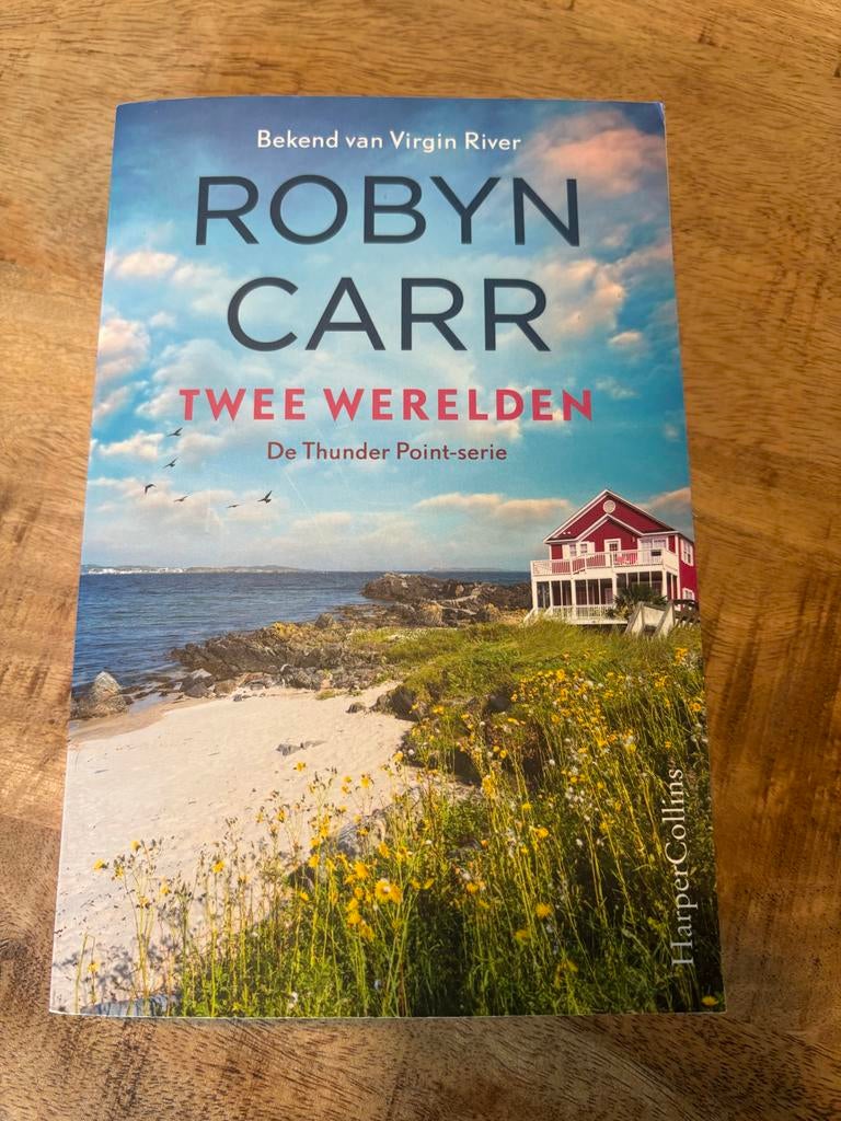 Robyn Carr - Twee Werelden (De Thunder Point-serie), Verzenden, Gelezen, Europa overig
