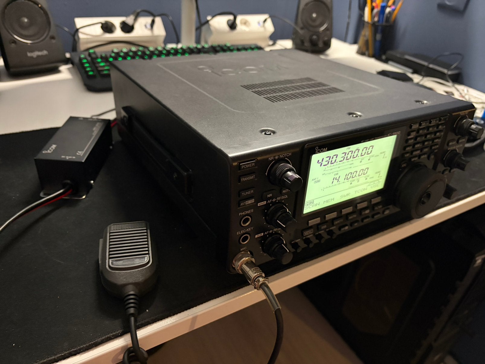 Icom ic 9100 hf uhf en 23cm, Telecommunicatie, Zenders en Ontvangers, Ophalen of Verzenden, Zo goed als nieuw