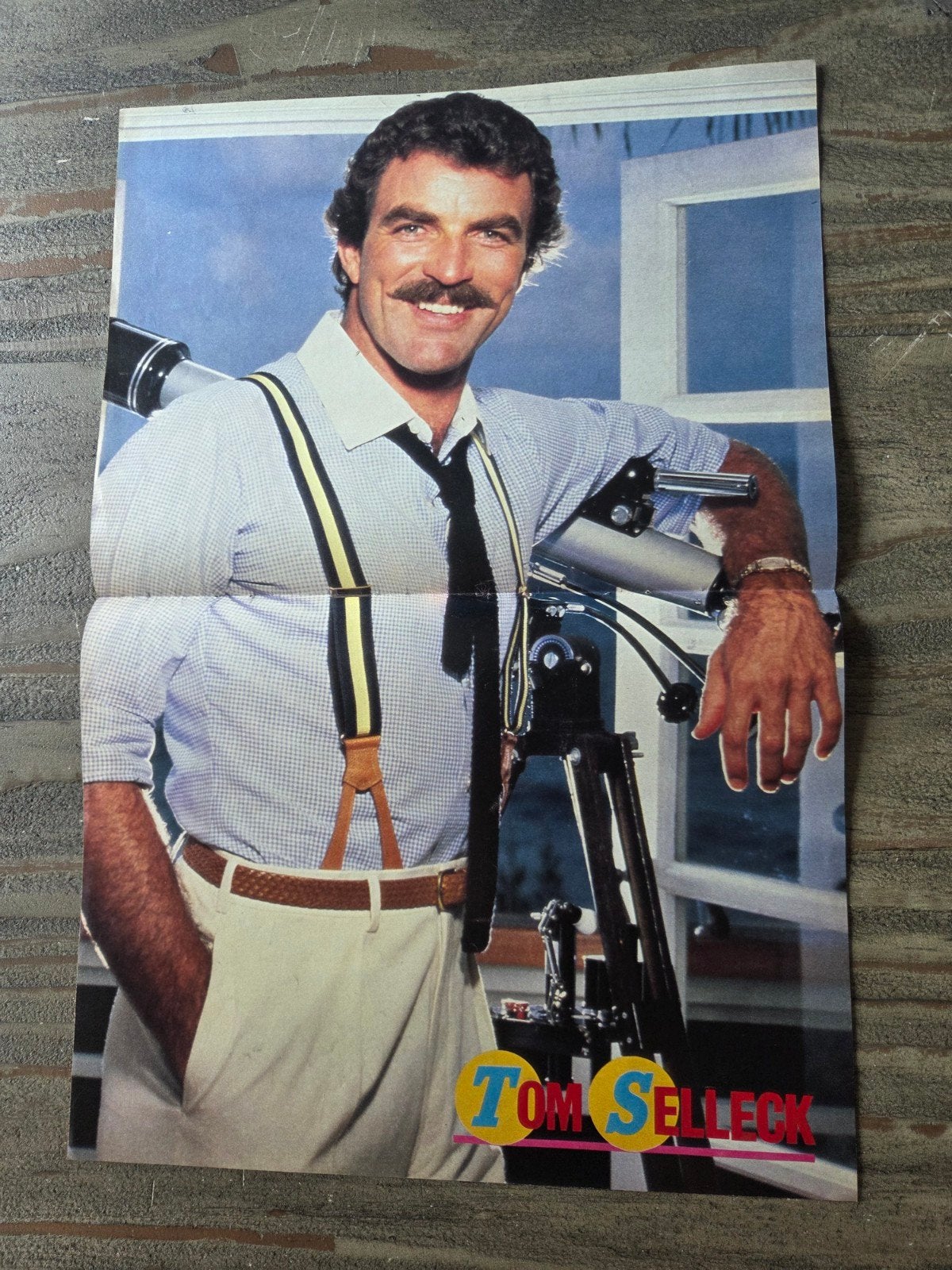 2 Vintage Tom Selleck/Magnum P.I. Posters, Ophalen of Verzenden, A1 t/m A3, Film en Tv, Rechthoekig Staand
