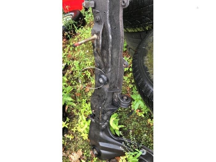 Subframe van een Volvo V70, Gebruikt, -, -, Volvo