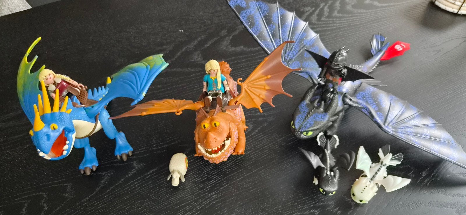 playmobil: set draken. zwarte draak met verlichting., Ophalen of Verzenden, Gebruikt, Jongen of Meisje