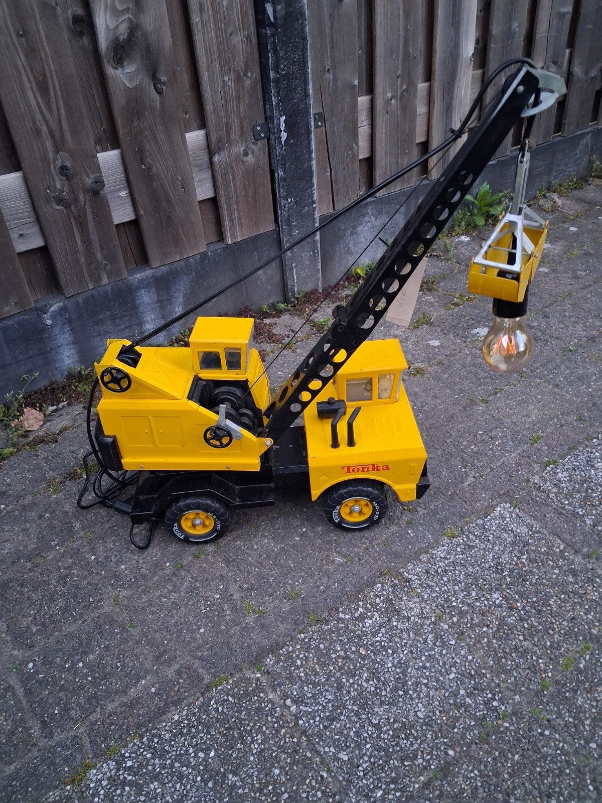Vintage upcycled Tonka hijskraan lamp, Nieuw, Ophalen of Verzenden, Vintage industrieel, Minder dan 100 cm