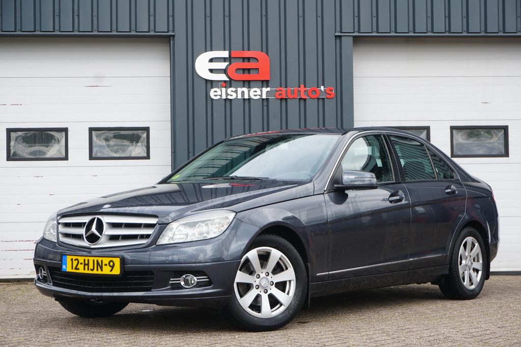 Mercedes-Benz C-Klasse 180 K Automaat Business Class | TREKH, Auto's, Mercedes-Benz, Zwart, 1796 cc, Origineel Nederlands, Sedan