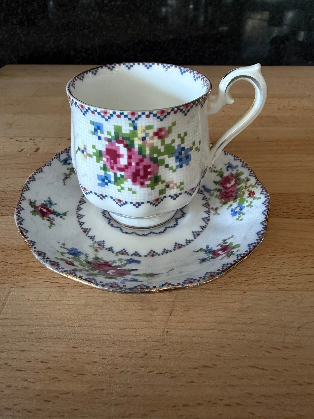 Royal Albert Bone China kop en schotel - Cottage Garden, Ophalen of Verzenden