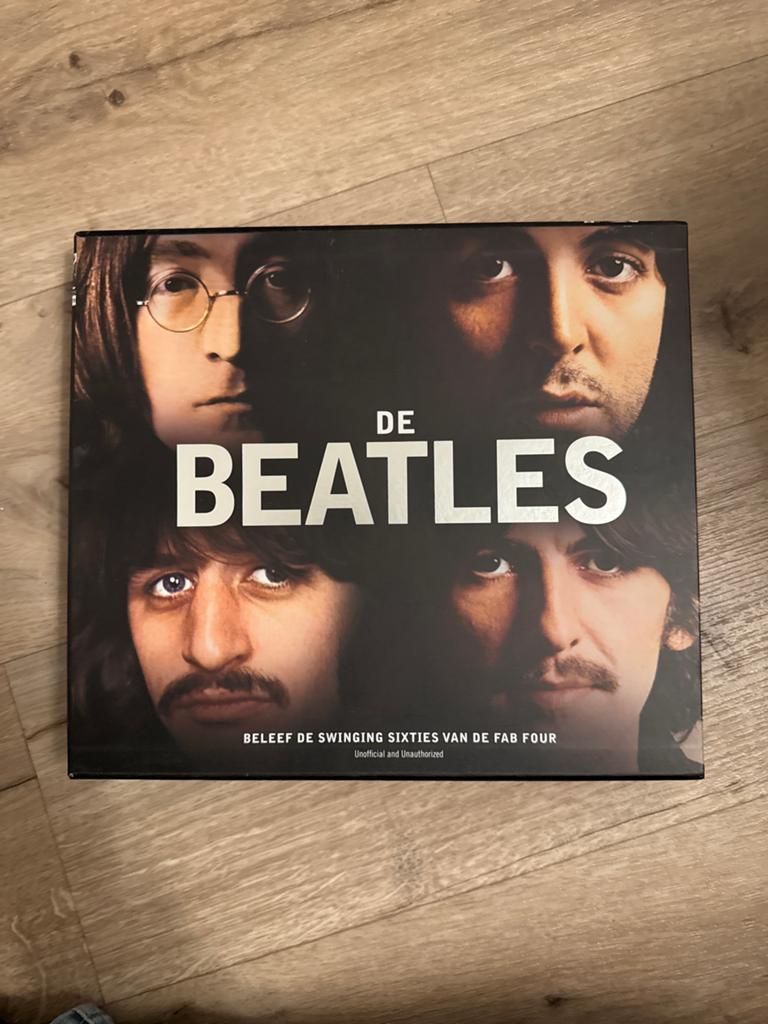 De Beatles: Beleef de Swinging Sixties van de Fab Four, Boeken, Ophalen of Verzenden, Zo goed als nieuw, Artiest