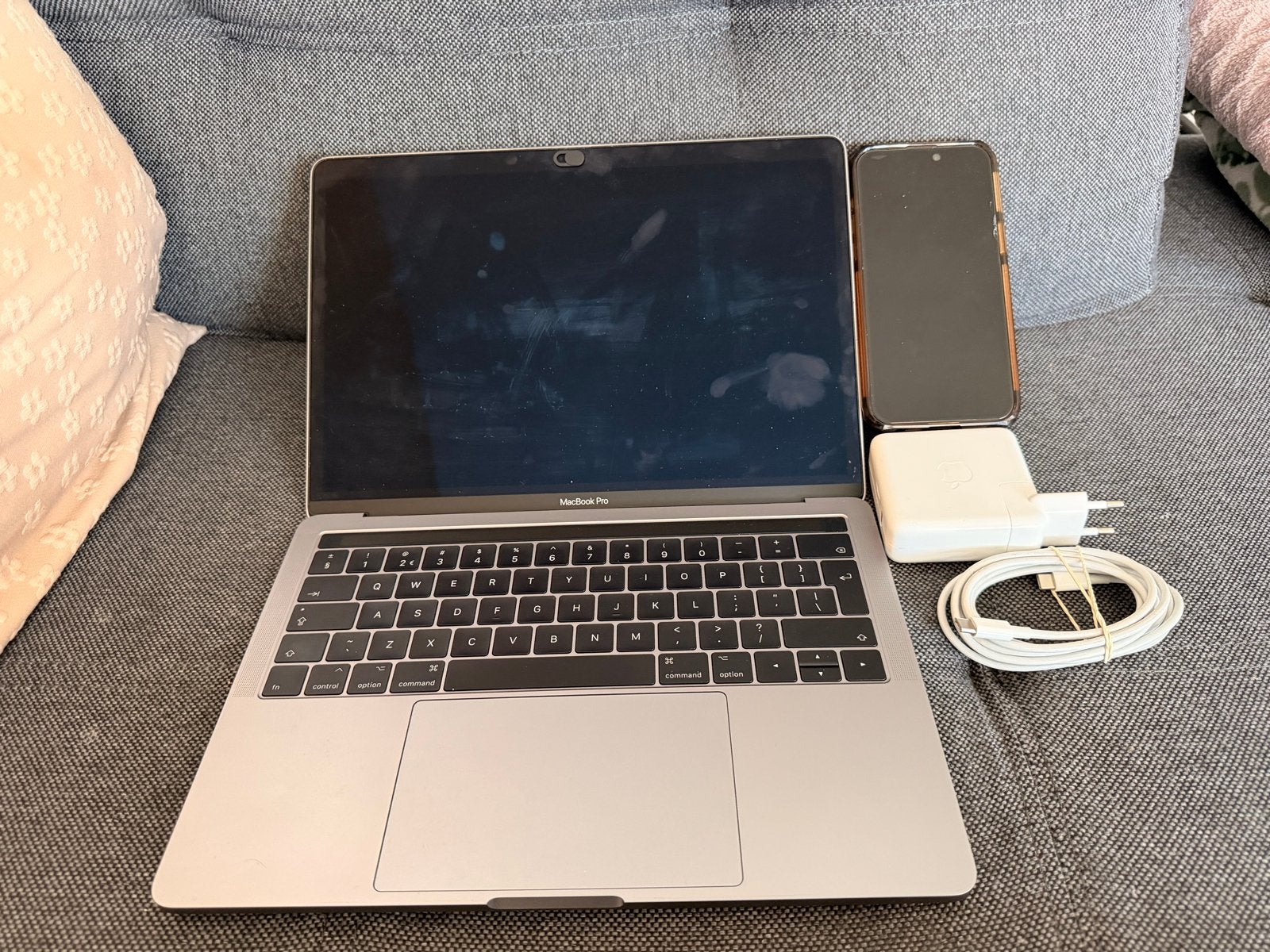 MacBook Pro 2017 13,3 inch | Met Touchbar | i5 Intel Core, Computers en Software, Gebruikt, 2 tot 3 Ghz, Qwerty, 13 inch