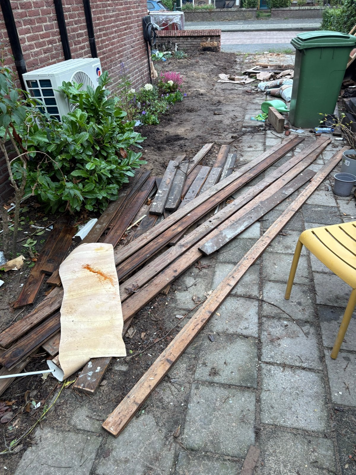 Gratis oude vloerplanken - ideaal als brandhout voor kachel, Doe-het-zelf en Verbouw, Gebruikt, Minder dan 25 mm, Ophalen of Verzenden
