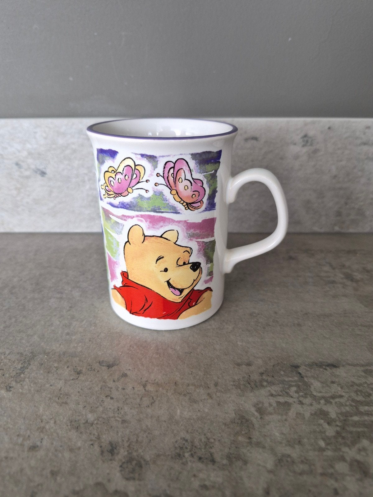 Winnie de Poeh Mok - Danawares Montreal Disney China, Huis en Inrichting, Gebruikt, Meerkleurig, Overige stijlen, Ophalen of Verzenden