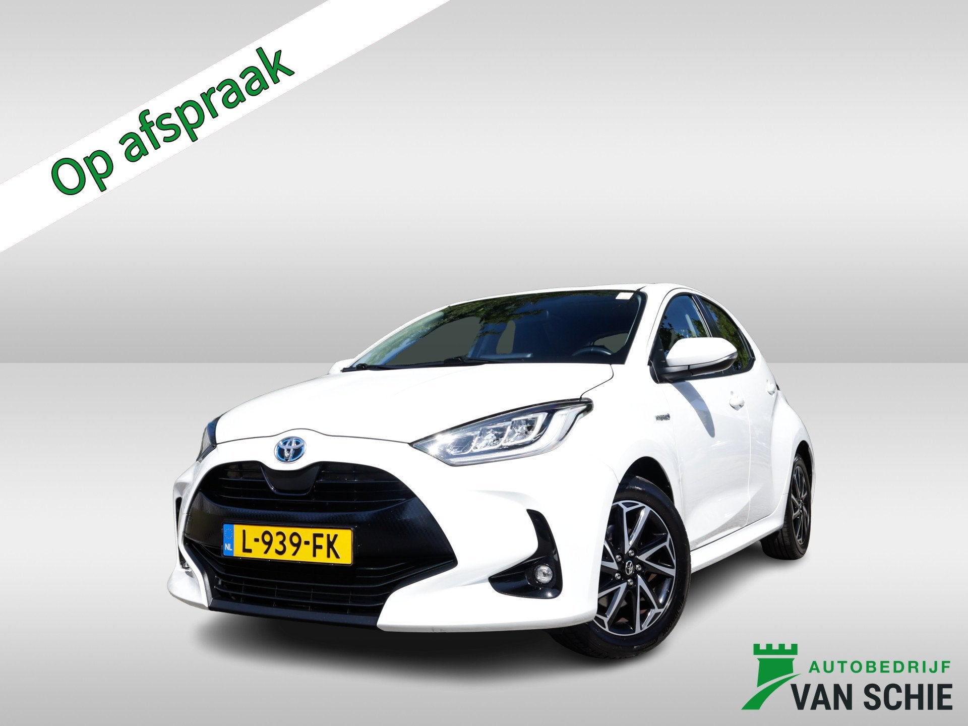 Toyota Yaris 1.5 Hybrid Dynamic 1e-Eig. & Dealer-Onderh BOVA, 12 maanden, Gebruikt, Bedrijf, Hybride Elektrisch/Benzine