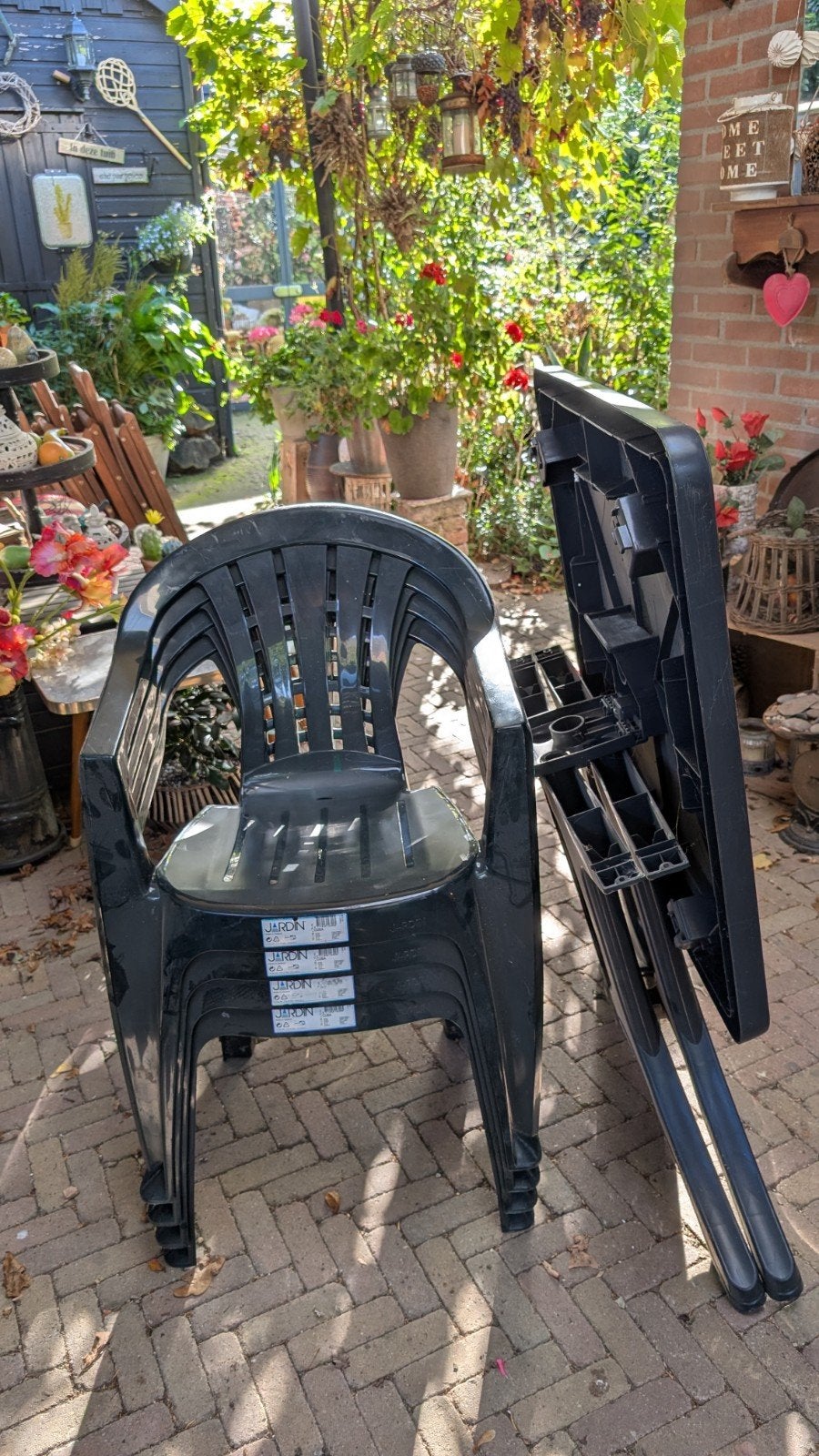 Kunststof tuinset met 4 stoelen en tafel, Tuin en Terras, Ophalen, 4 zitplaatsen, Kunststof, Gebruikt