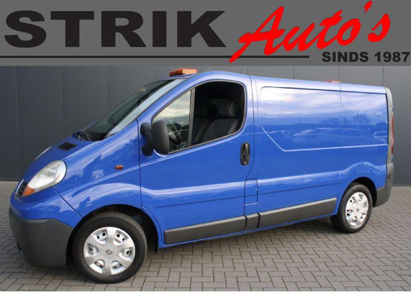 Renault Trafic 2.0 dCi T29 L1H1 - YOUNGTIMER - AIRCO - LAGE., Auto's, Stof, 4 cilinders, 2000 kg, Origineel Nederlands