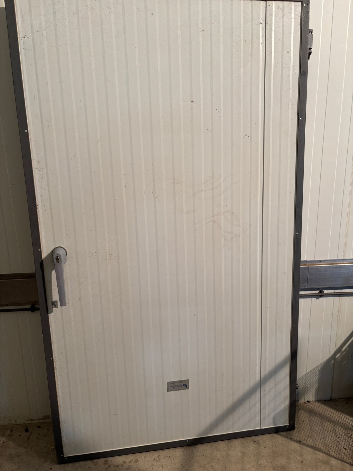 Koelcel deur - 142cm breed, 242cm hoog, Ophalen, Gebruikt, Overige typen, Metaal