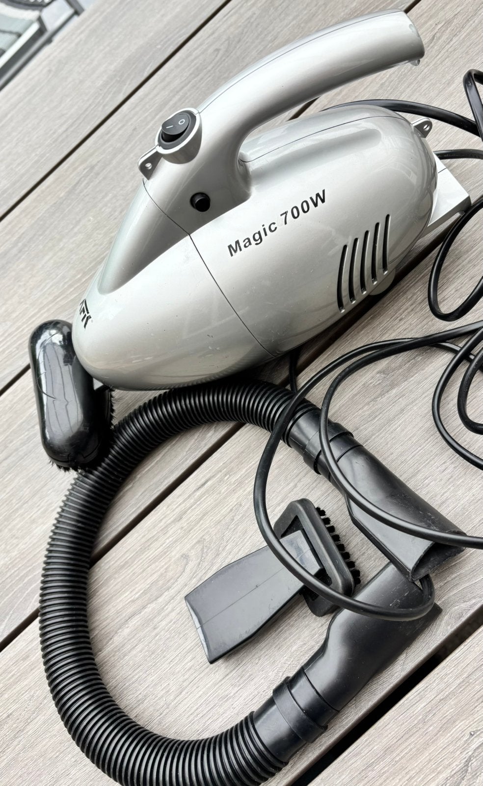 AFK Magic 700W handstofzuiger met slang en accessoires, Ophalen of Verzenden, Gebruikt