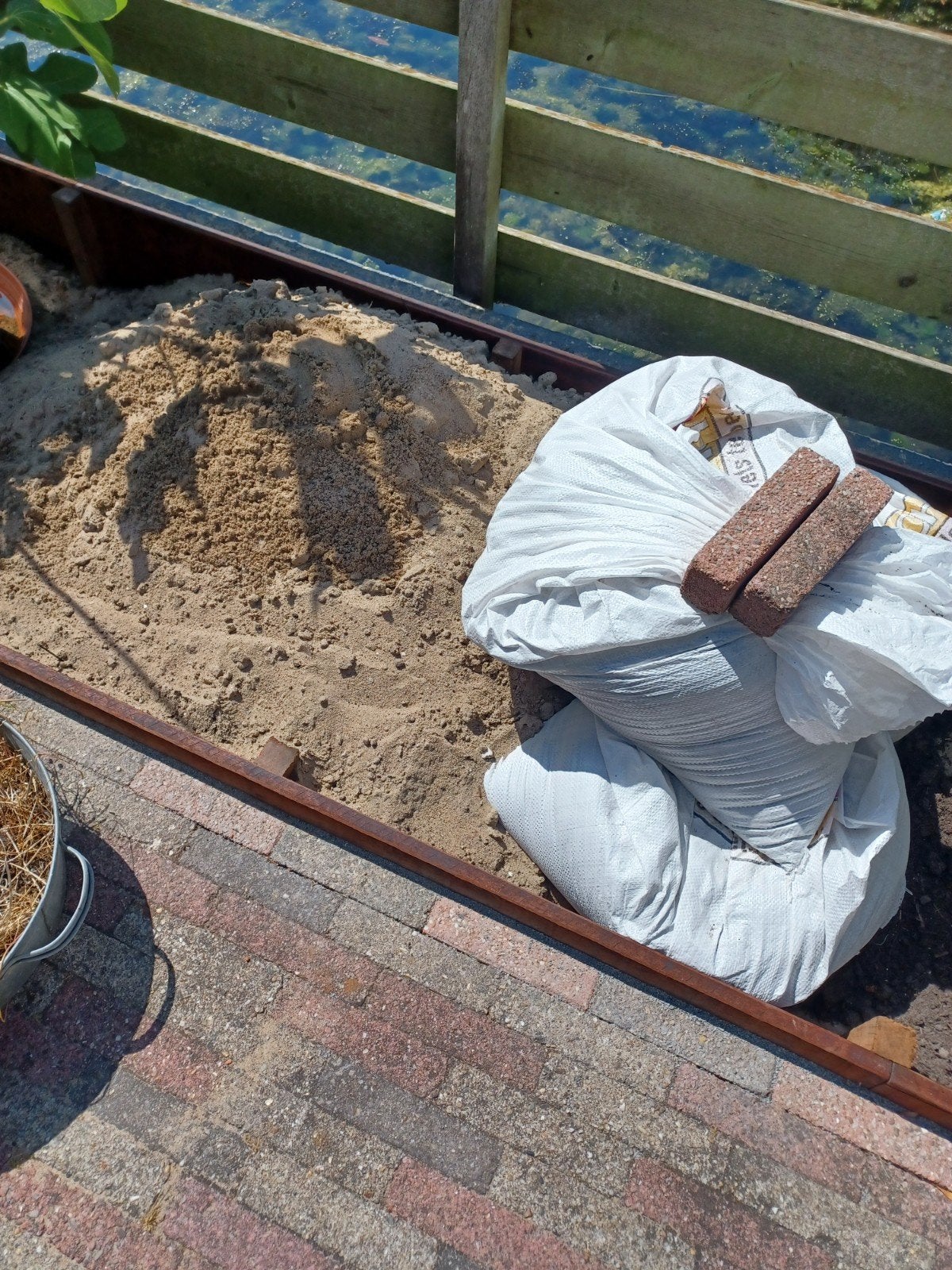 GRATIS  OPHOOGZAND, Ophalen of Verzenden, Nieuw, Ophoogzand