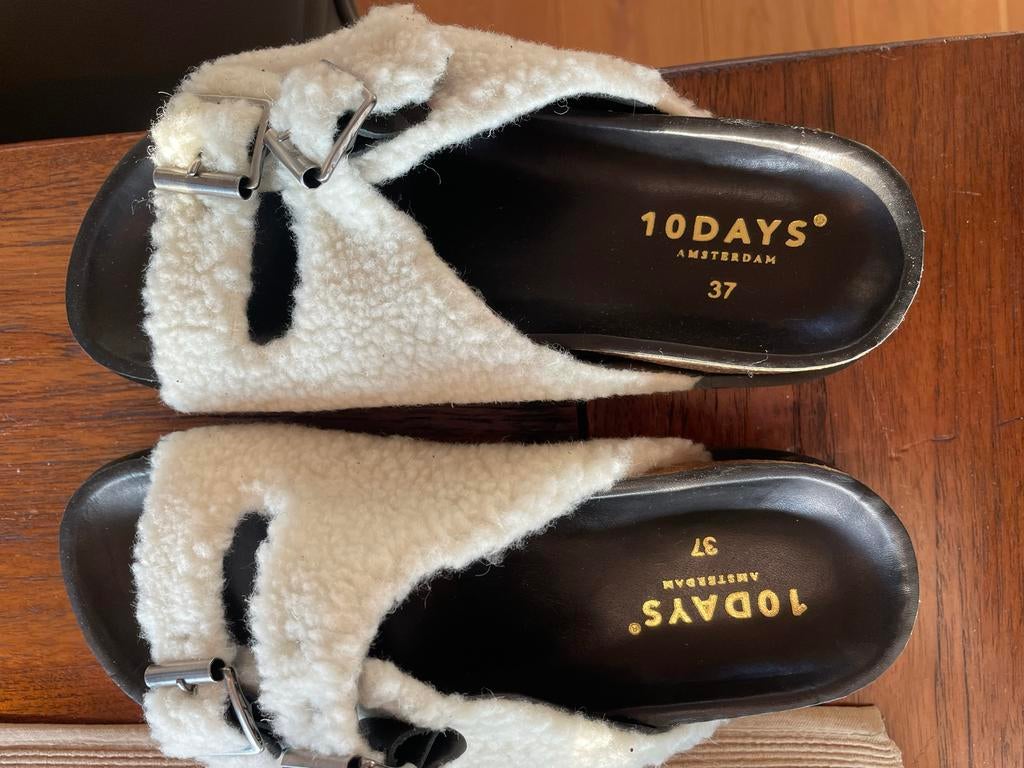 10DAYS Amsterdam Teddy Slippers Maat 37, Kleding | Dames, Schoenen, Nieuw, Slippers, Overige kleuren, Ophalen