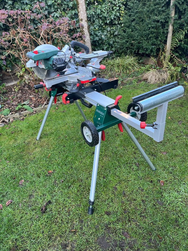 Metabo KGS 254 m met onderstel, Ophalen, 70 mm of meer, Zo goed als nieuw, METABO
