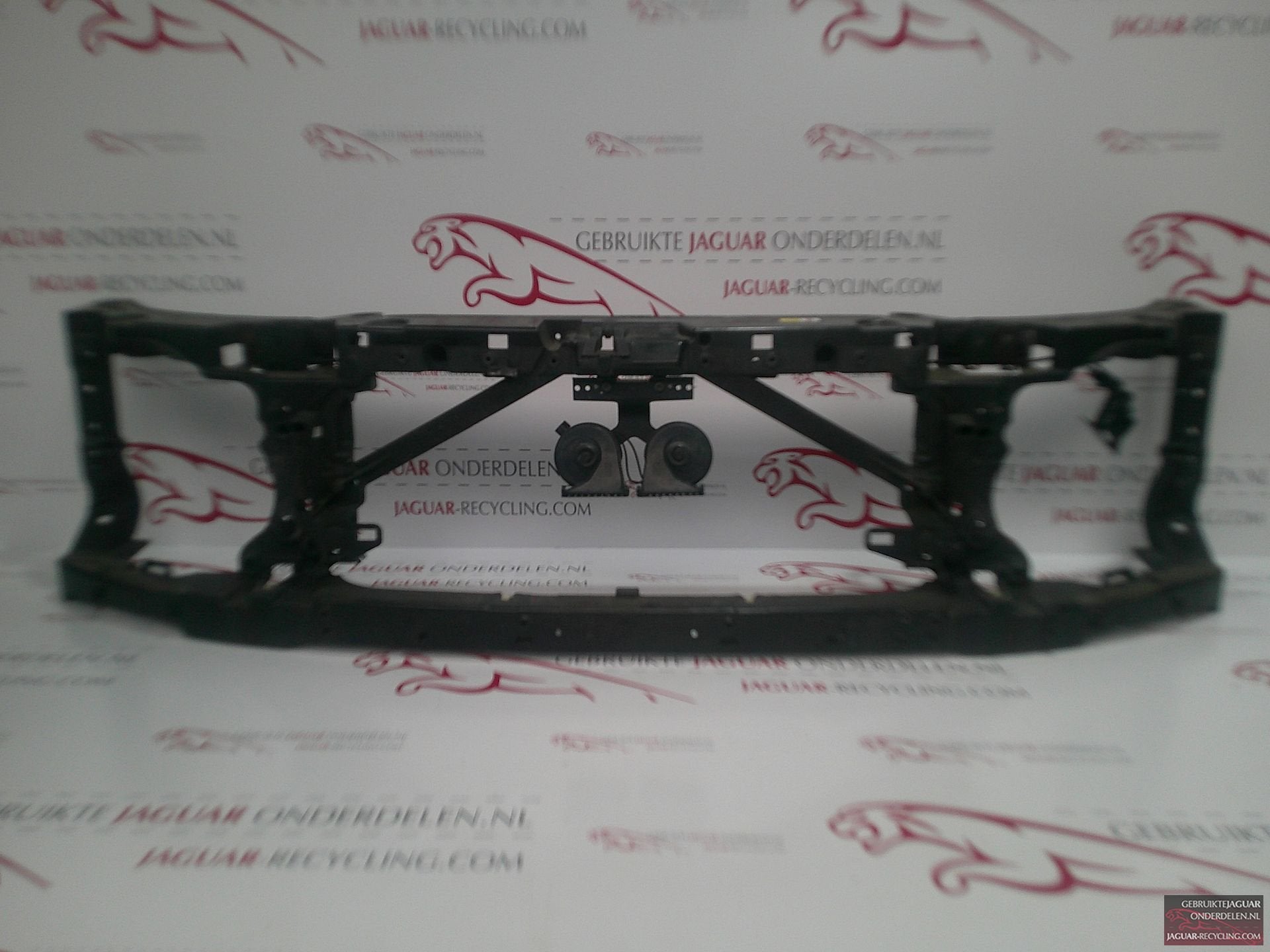 Voorfront stuk Land Rover  Discovery 3, 4 en Range Rover Spo, -, Voor, Ophalen of Verzenden, Bumper