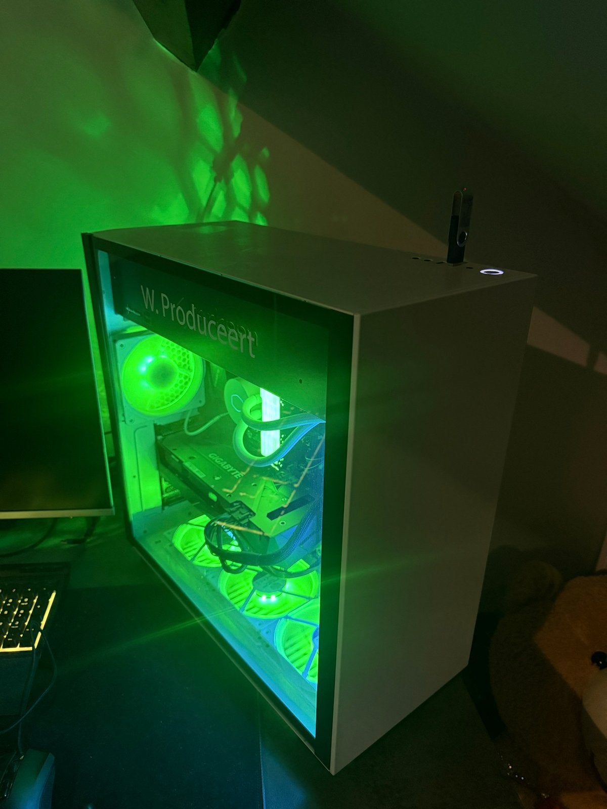COMPLETE GAMING PC SET | RX 6800 16GB | 32GB RAM | 2 27”, Ophalen, Zo goed als nieuw, Gaming, SSD