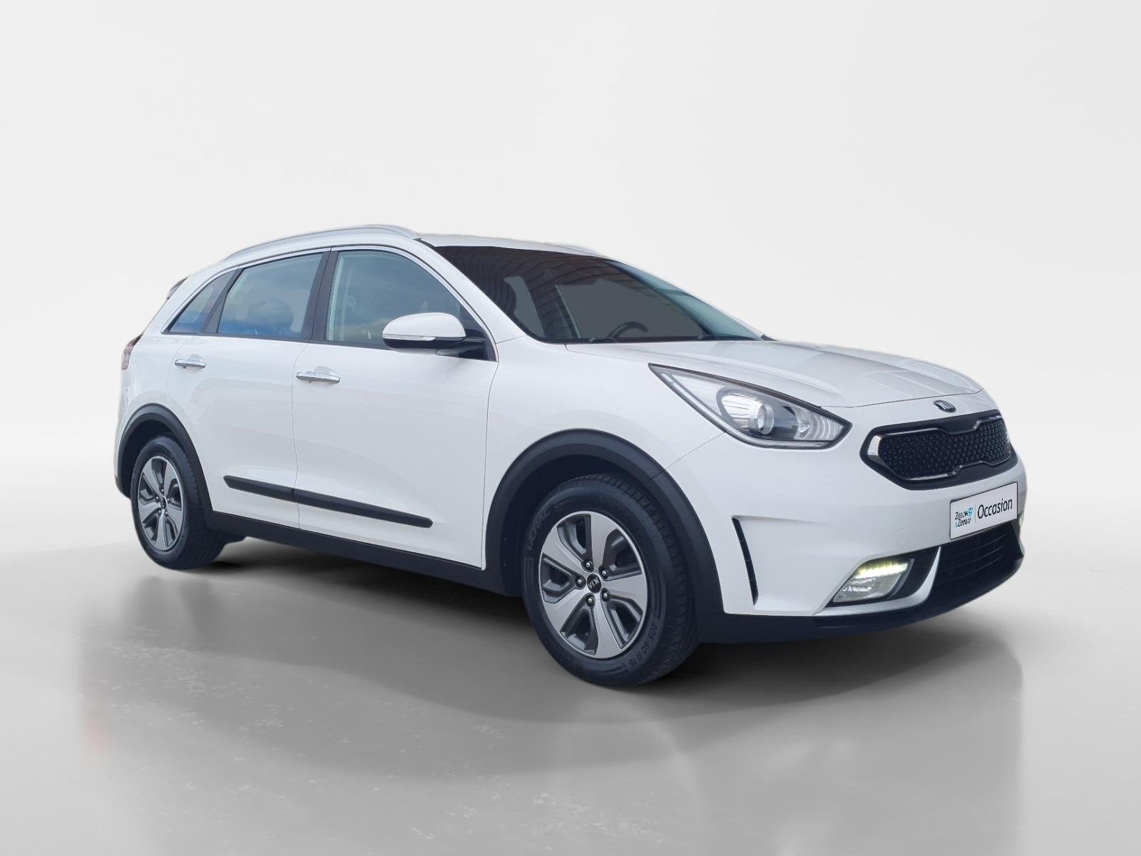Kia Niro 1.6 GDi Hybrid DynamicLine | Navigatie | Camera | C, Auto's, 12 maanden, Gebruikt, Euro 6, Leder en Stof