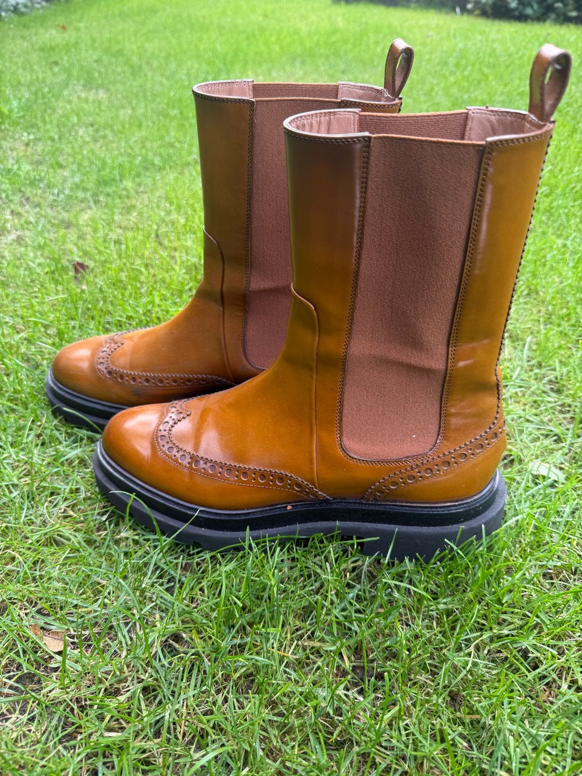 Santoni Enkellaarsjes Maat 41 - Nieuw, Kleding | Dames, Ophalen of Verzenden, Nieuw, Bruin, Lage of Enkellaarzen