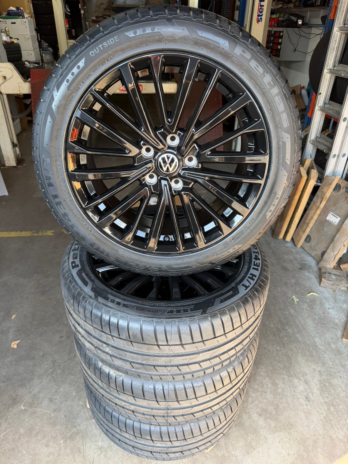 ‼️18” VW TRANSPORTER PALMERSTON SET. NIEUW., 18 inch, Bestelwagen, Banden en Velgen, Nieuw