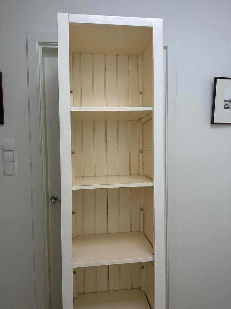 Hele leuke smalle hoge kast, massief hout!, Ophalen, Met plank(en), Gebruikt, 200 cm of meer