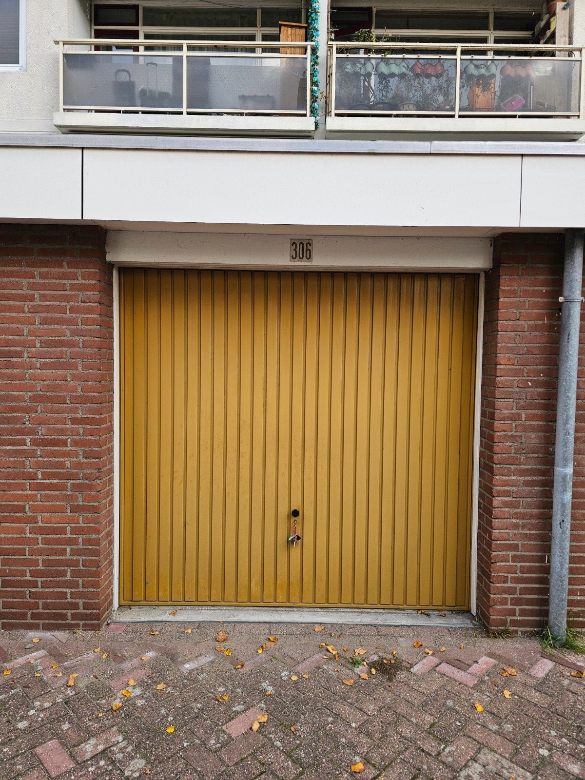GARAGEBOX | TE HUUR  # Amsterdam Noord, Huizen en Kamers, Garages en Parkeerplaatsen, Amsterdam