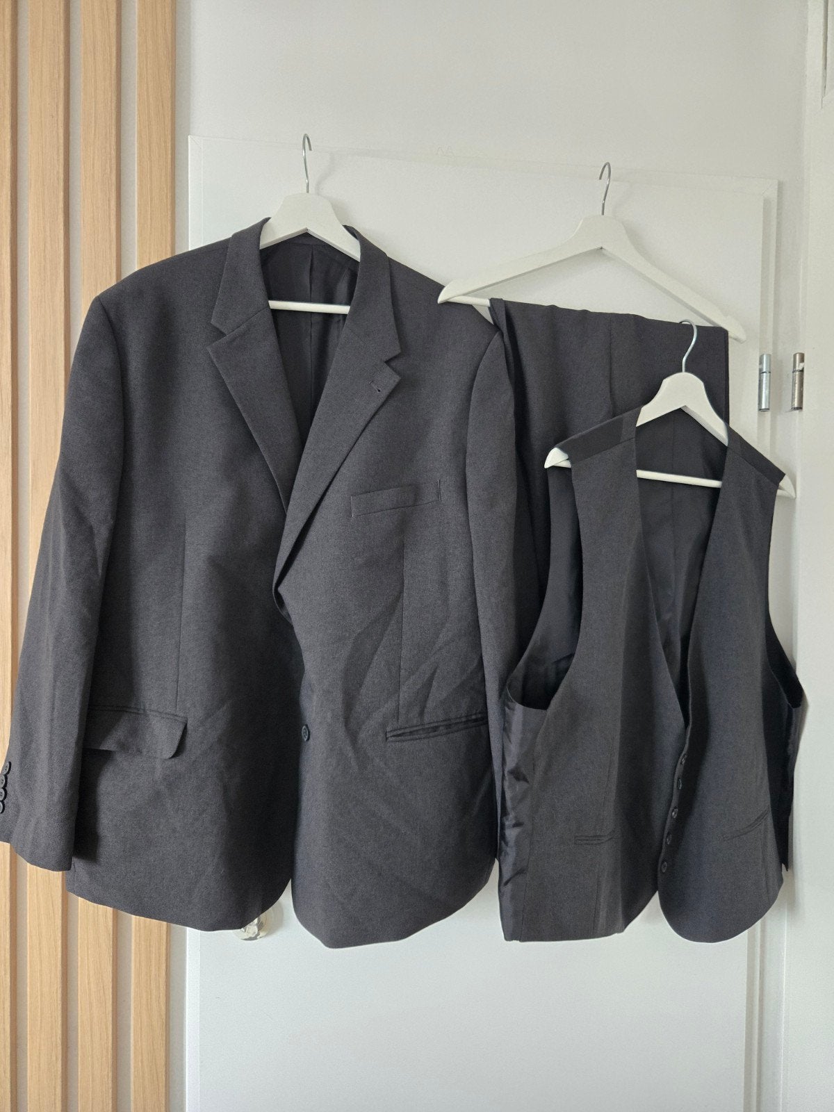 C&A Grijs Herenpak - Colbert, Gilet & Broek Maat 60, Kleding | Heren, Kostuums en Colberts, Ophalen of Verzenden