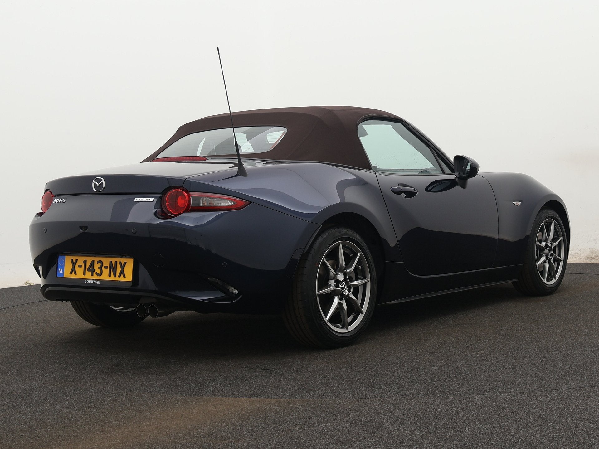 Mazda MX-5 1.5 SkyActiv-G 132 Kazari | Camera | Stoelverwarm, Keurmerk '100% Onderhouden', 12 maanden, Achterwielaandrijving, Euro 6