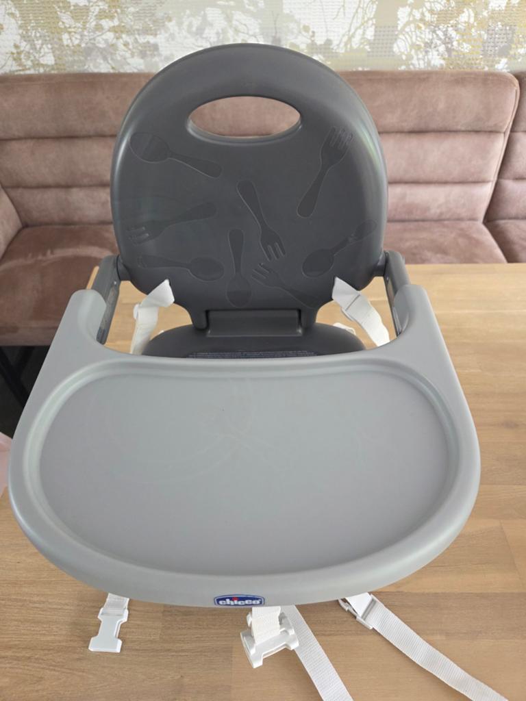 Chicco pocket snack opvouwbaar eetstoeltje, Kinderen en Baby's, Kinderstoelen, Ophalen, Zo goed als nieuw, Inklapstoel, Gordel(s)