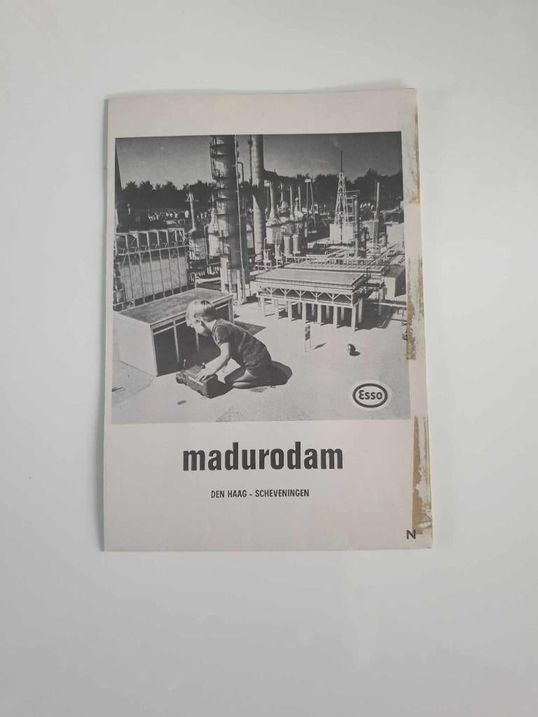 Boekje,Ansichtkaarten en Plattegrond Madurodam jaren 1960, Ophalen of Verzenden, Gebruikt