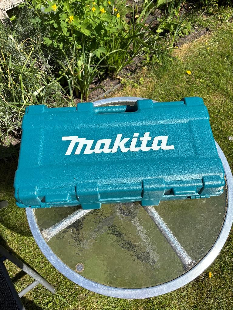 Makita JR3050 Recipro zaag, 70 mm of meer, Ophalen of Verzenden, Zo goed als nieuw, Makita
