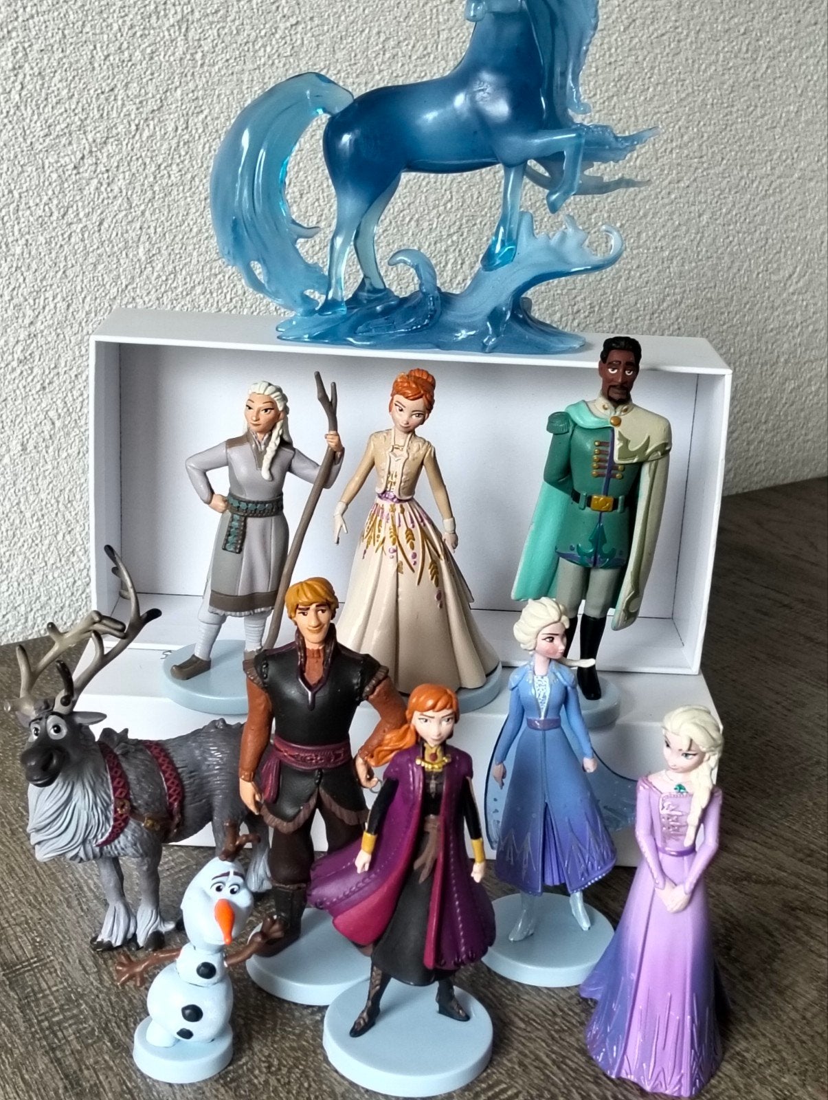 Disney Frozen 2 figuren uit Disney Store, Ophalen of Verzenden, Overige figuren, Zo goed als nieuw, Beeldje of Figuurtje