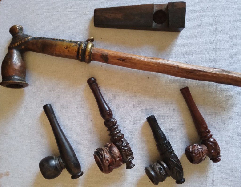 Zes Tjilms of wietpijpjes jaren 60/70, Verzamelen, Rookartikelen, Aanstekers en Luciferdoosjes, Ophalen of Verzenden, Gebruikt