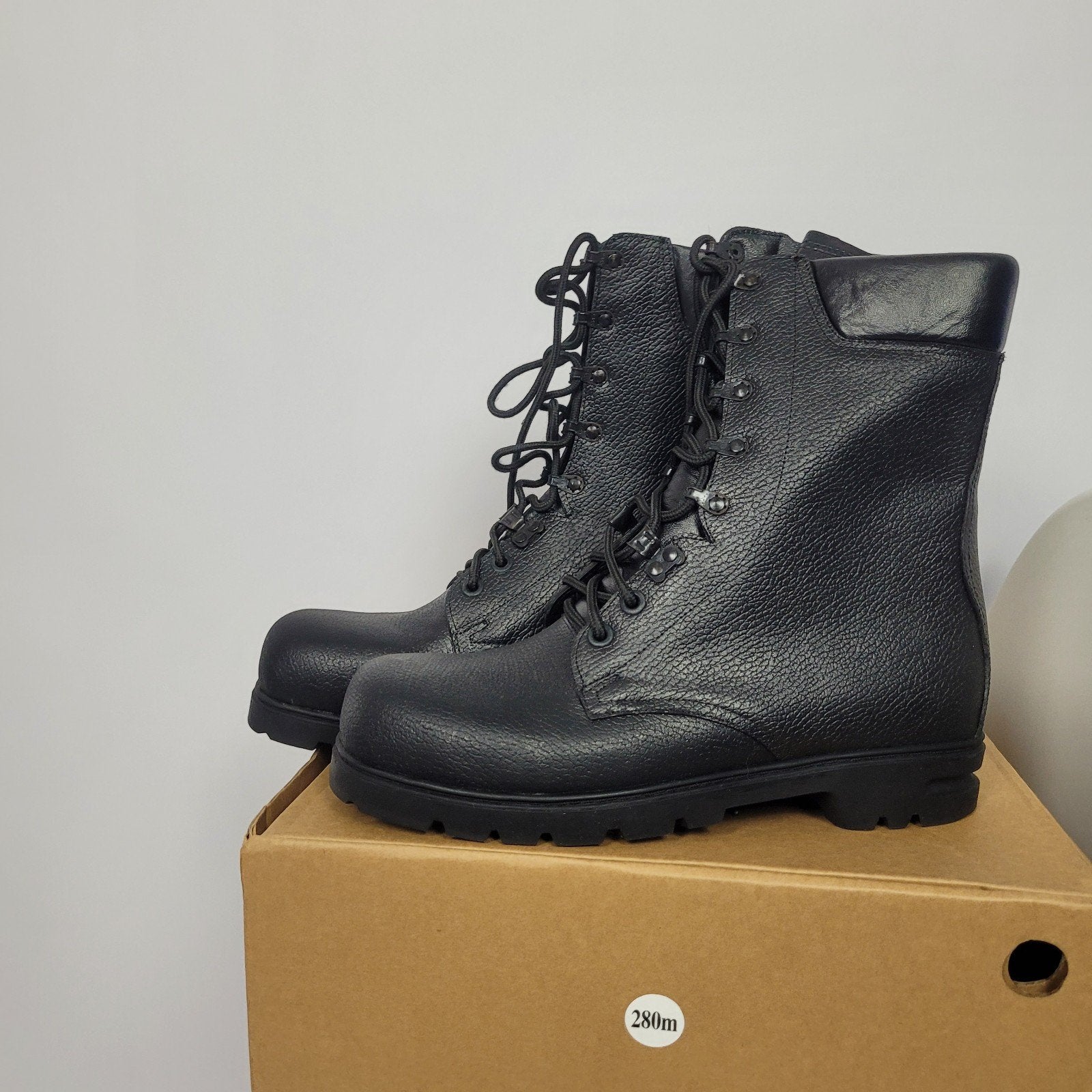 Nieuwe Legerkisten - Maat 47 legerschoenen, Ophalen of Verzenden, Nieuw, Zwart, Boots