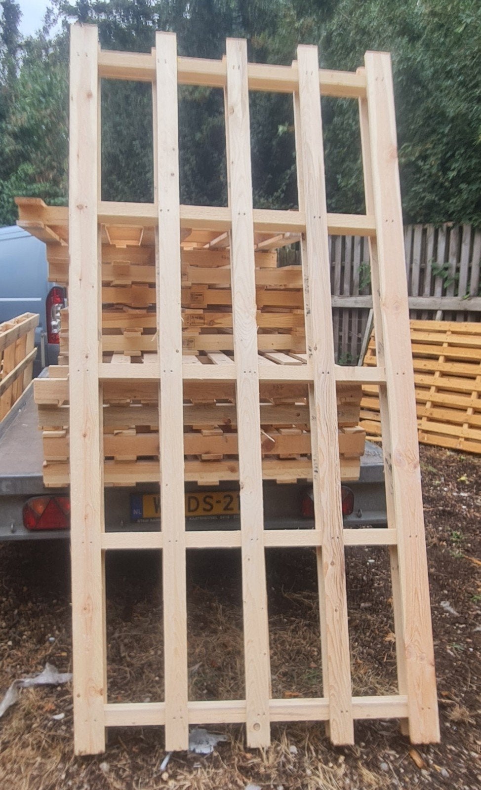 Pallets 250x120 cm. 2x5 planks, Ophalen, Minder dan 25 mm, Zo goed als nieuw, 200 tot 250 cm
