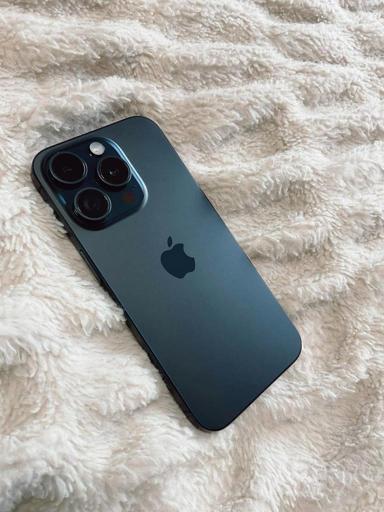 iPhone 15 Pro Donkerblauw 128GB, Telecommunicatie, Mobiele telefoons | Apple iPhone, 128 GB, Blauw, Ophalen of Verzenden, Zo goed als nieuw