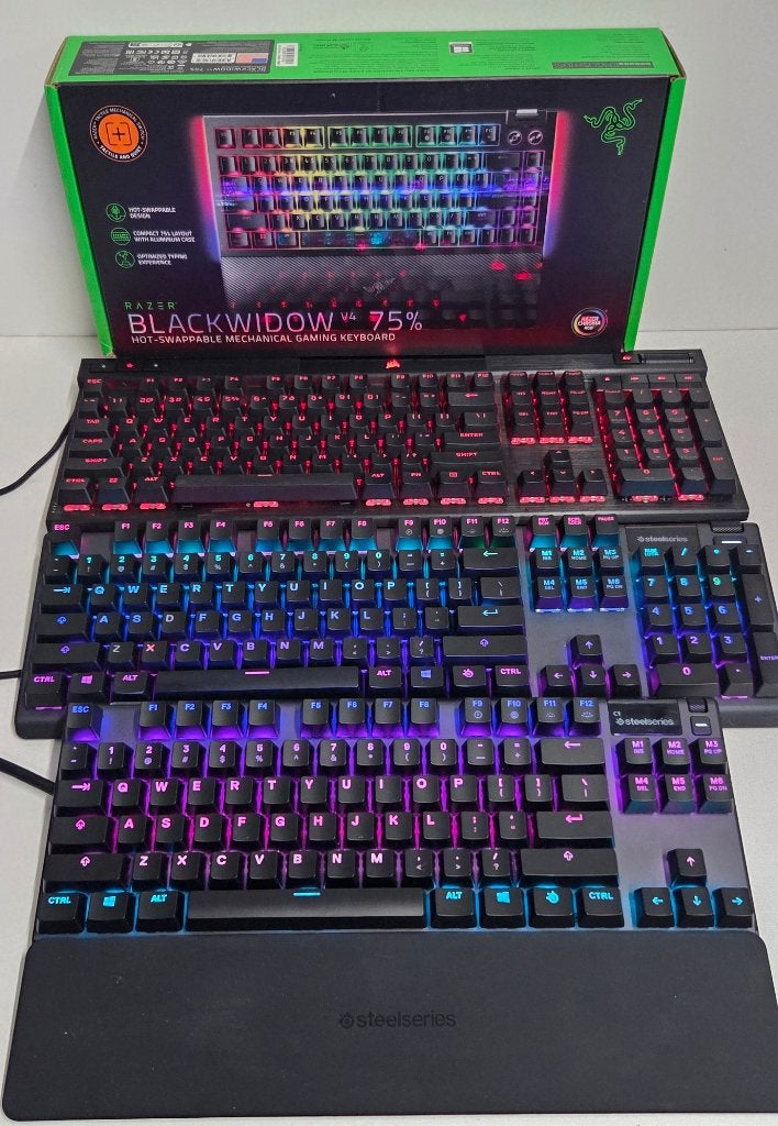 Gaming Toetsenborden Corsair & SteelSeries, Computers en Software, Ophalen, Steelseries Apex pro, Verlichte toetsen, Zo goed als nieuw