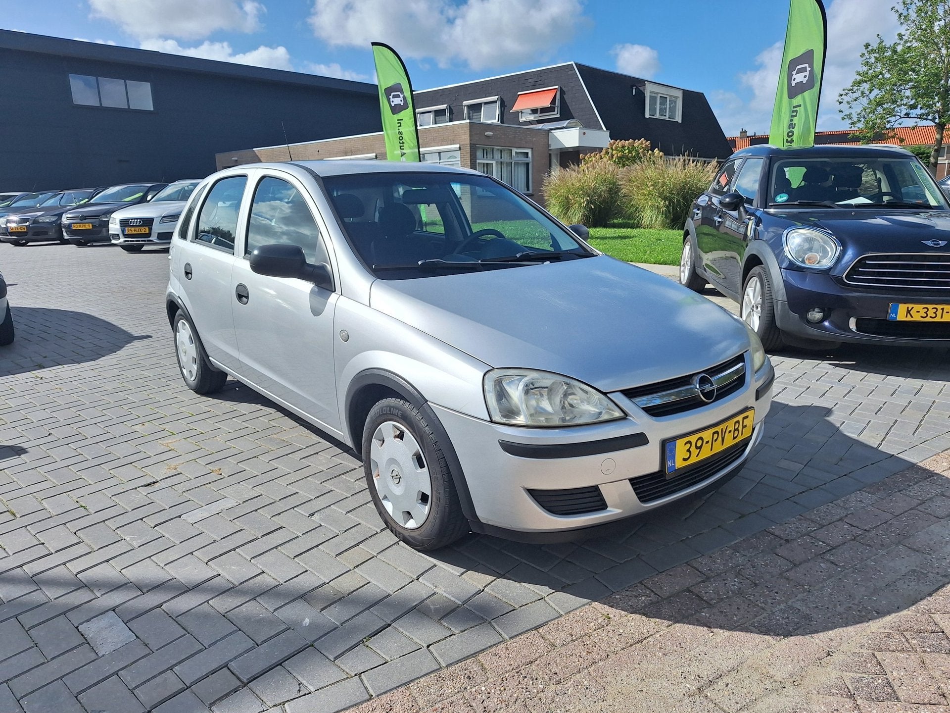 Opel Corsa 1.2-16V Rhythm / 114.548 km NAP / APK september 2, Auto's, Voorwielaandrijving, 450 kg, Gebruikt, 31 €/maand