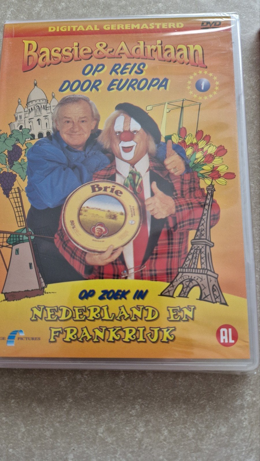 Bassie & Adriaan Op Reis Door Europa DVD's (2 stuks), Avontuur, Alle leeftijden, Ophalen of Verzenden, Zo goed als nieuw