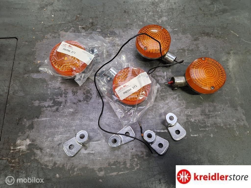 Honda CB 550 richting aanwijzers 2 nieuw 2 gebruikt
