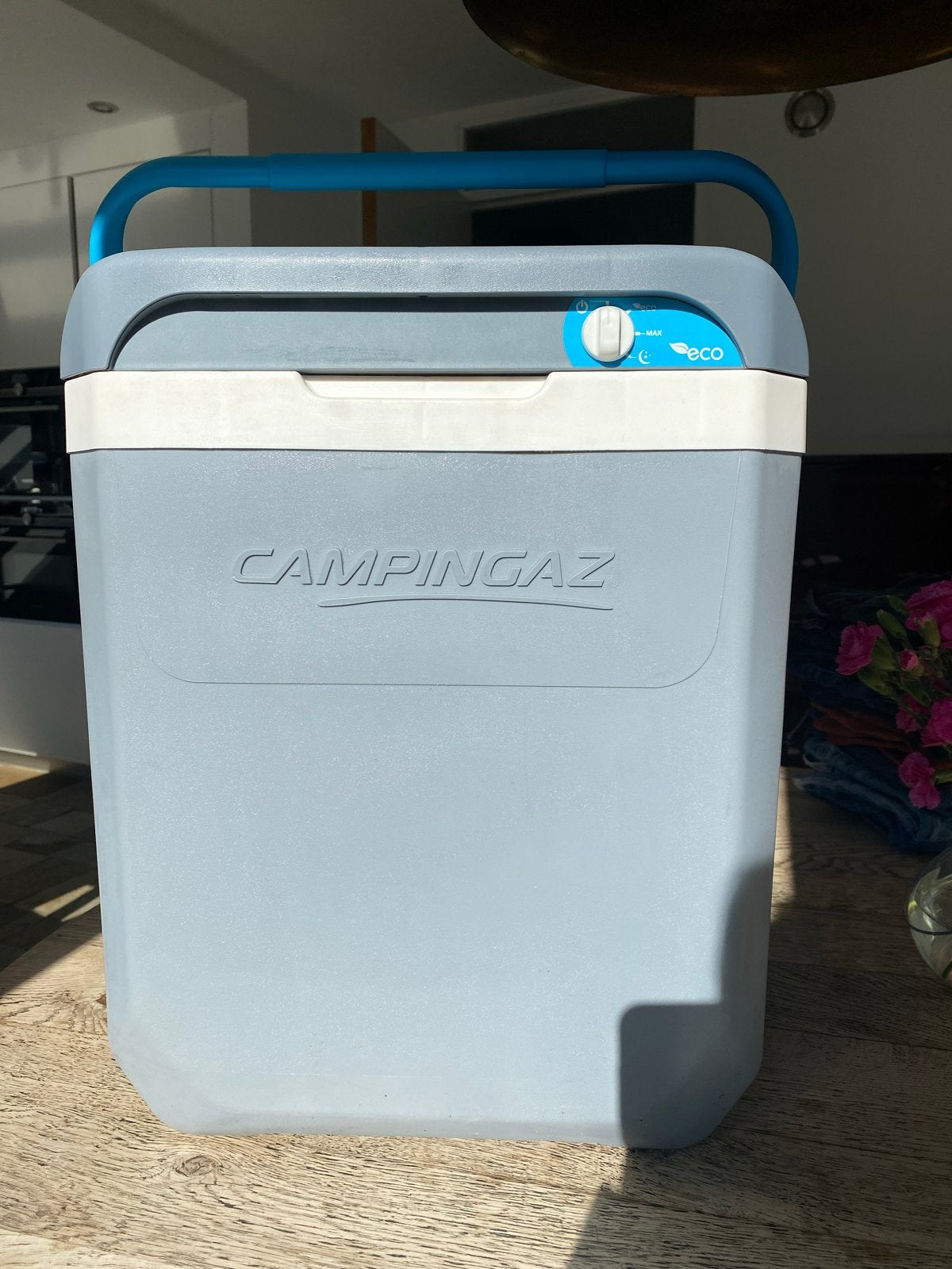 Campingaz Powerbox Plus 28L 12V/230V Elektrische Koelbox, Ophalen, Zo goed als nieuw, Koelbox, Elektrisch