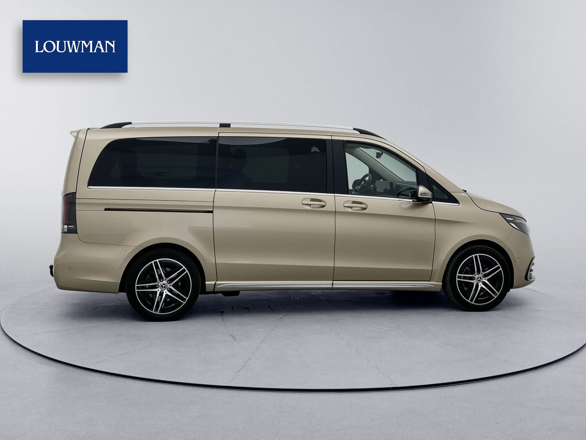 Mercedes-Benz V-Klasse 300d L2 Exclusive Marge (BTW & BPM-vr, Auto's, Automaat, Dealer onderhouden, Achterwielaandrijving, Gebruikt