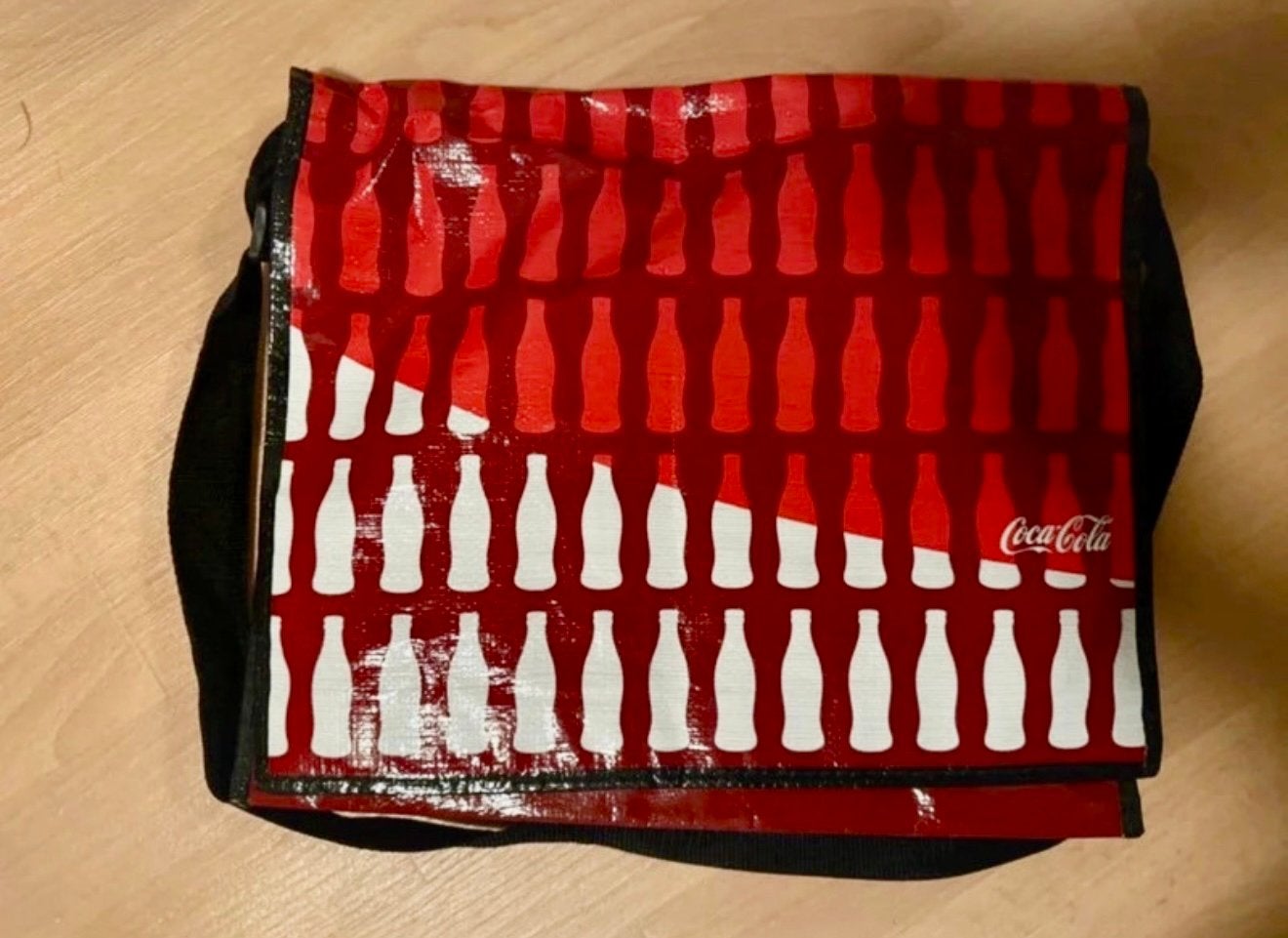 Coca-Cola schoudertas, Ophalen of Verzenden, Nieuw, Gebruiksvoorwerp