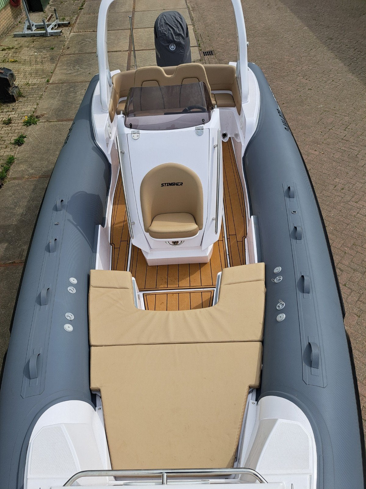 Italboats Stinger 22 GT met Yamaha 200 pk en Pega trailer, Watersport en Boten, Overige merken, Buitenboordmotor, Rib, Zo goed als nieuw
