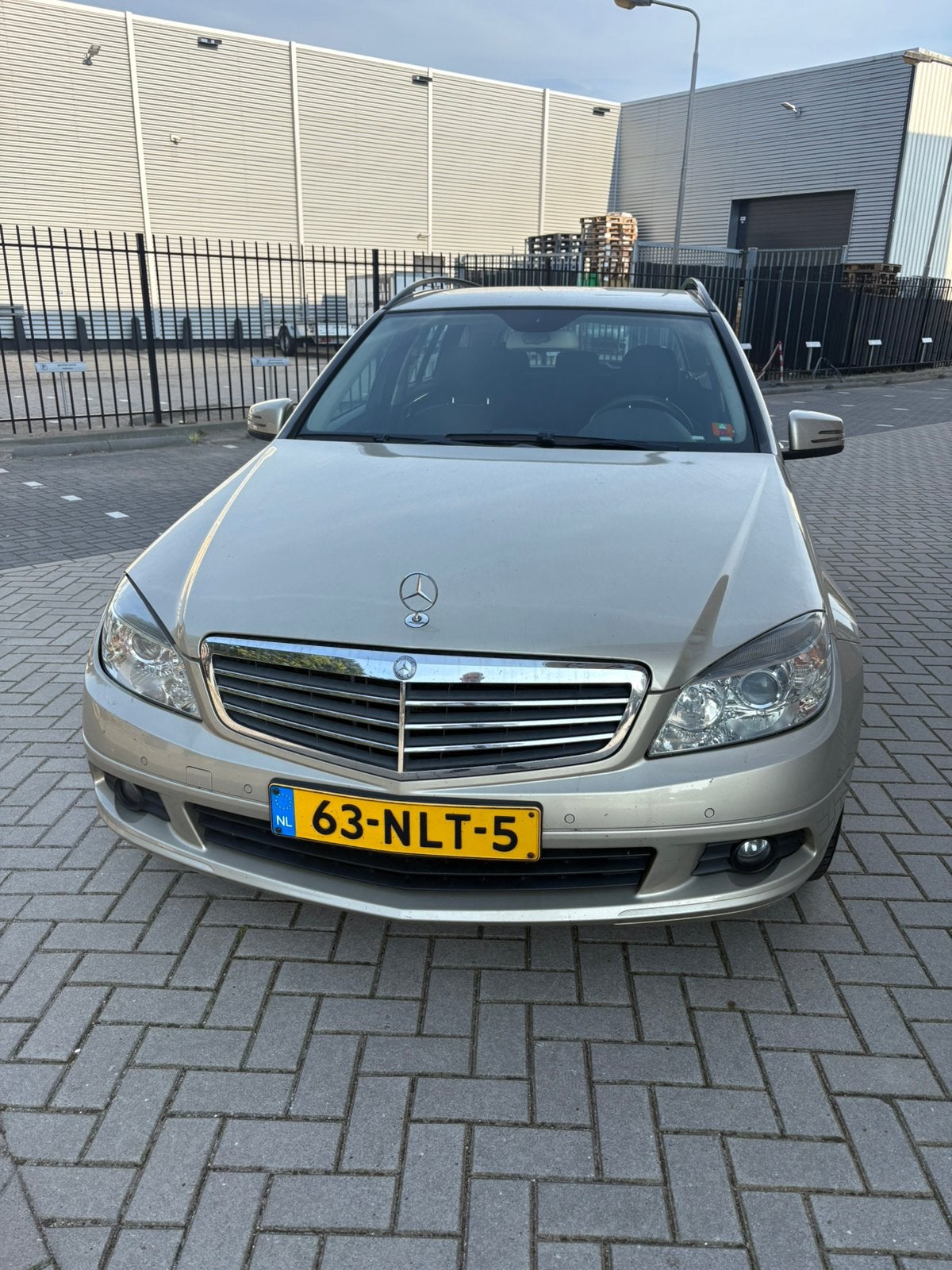 Mercedes-Benz C-Klasse 1.8 C180 CGI Estate 2010 Beige, Achterwielaandrijving, 1800 kg, Beige, Handgeschakeld