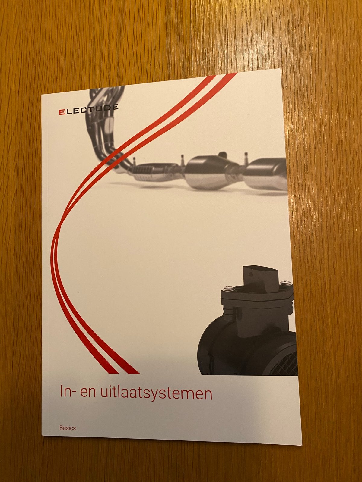 Electude In- en uitlaatsystemen Basics, Ophalen of Verzenden, Beta, Zo goed als nieuw, MBO